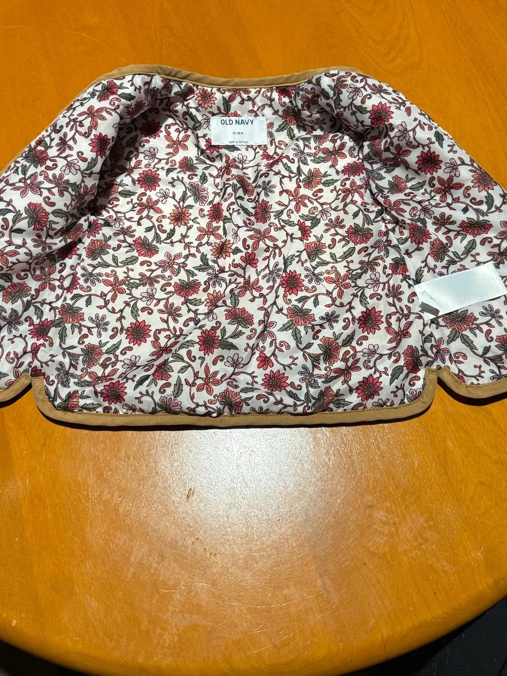 Old Navy Quilted Puffer Jacket in Light Tan 12-18 mo